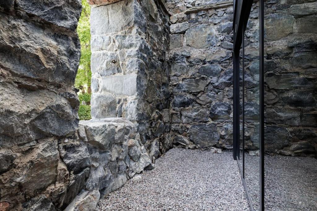 Brand New Studios Amidst Ancient Ruins Oasis Stockholm Eksteriør billede