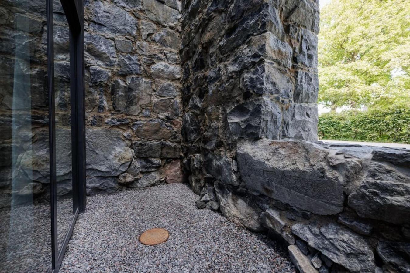 Brand New Studios Amidst Ancient Ruins Oasis Stockholm Eksteriør billede